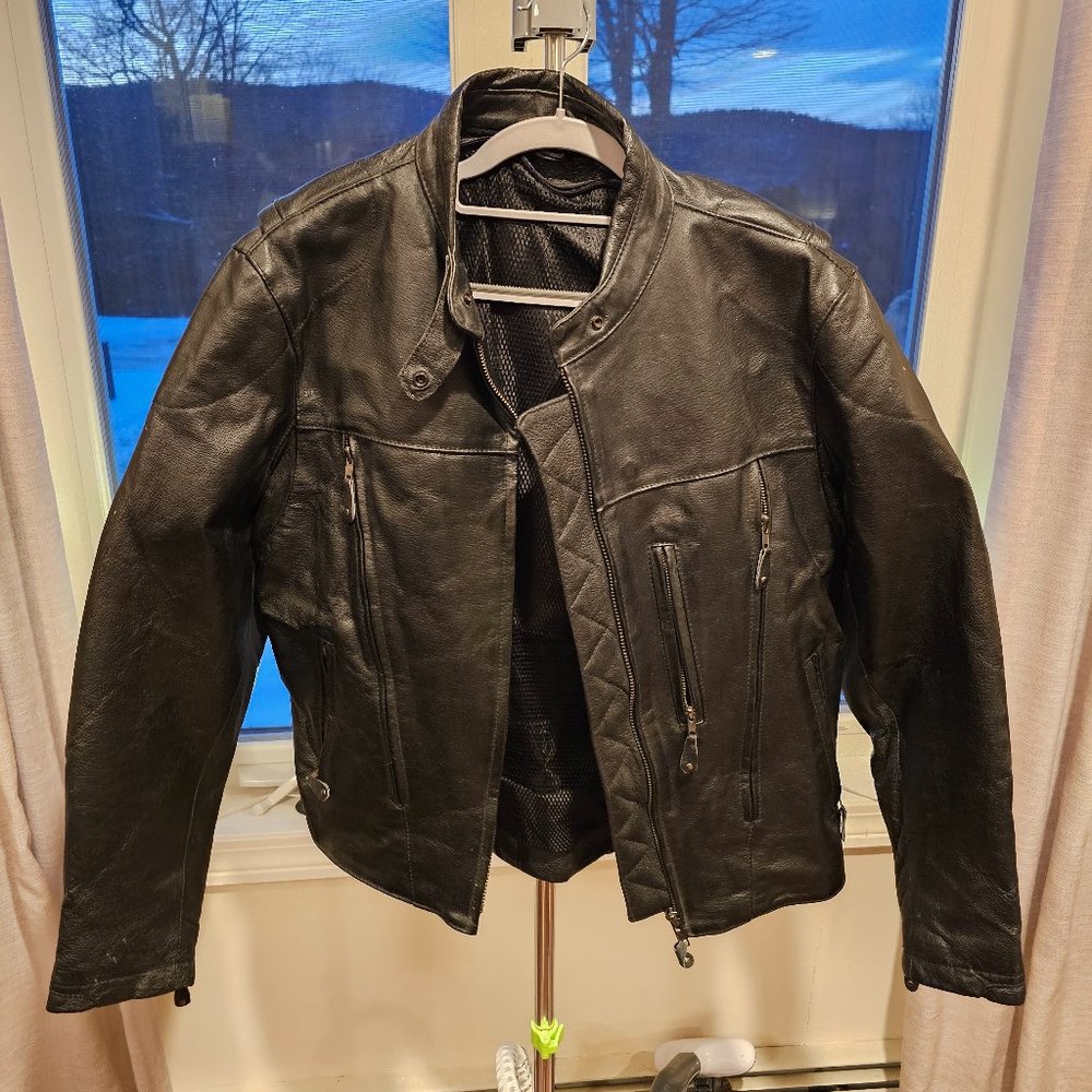 Women's Leather Jacket - Biker / Motorcycle Size Large